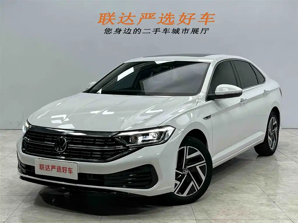 Volkswagen Sagitar 2023 Model Year 200TSI DSG Surpass Edition