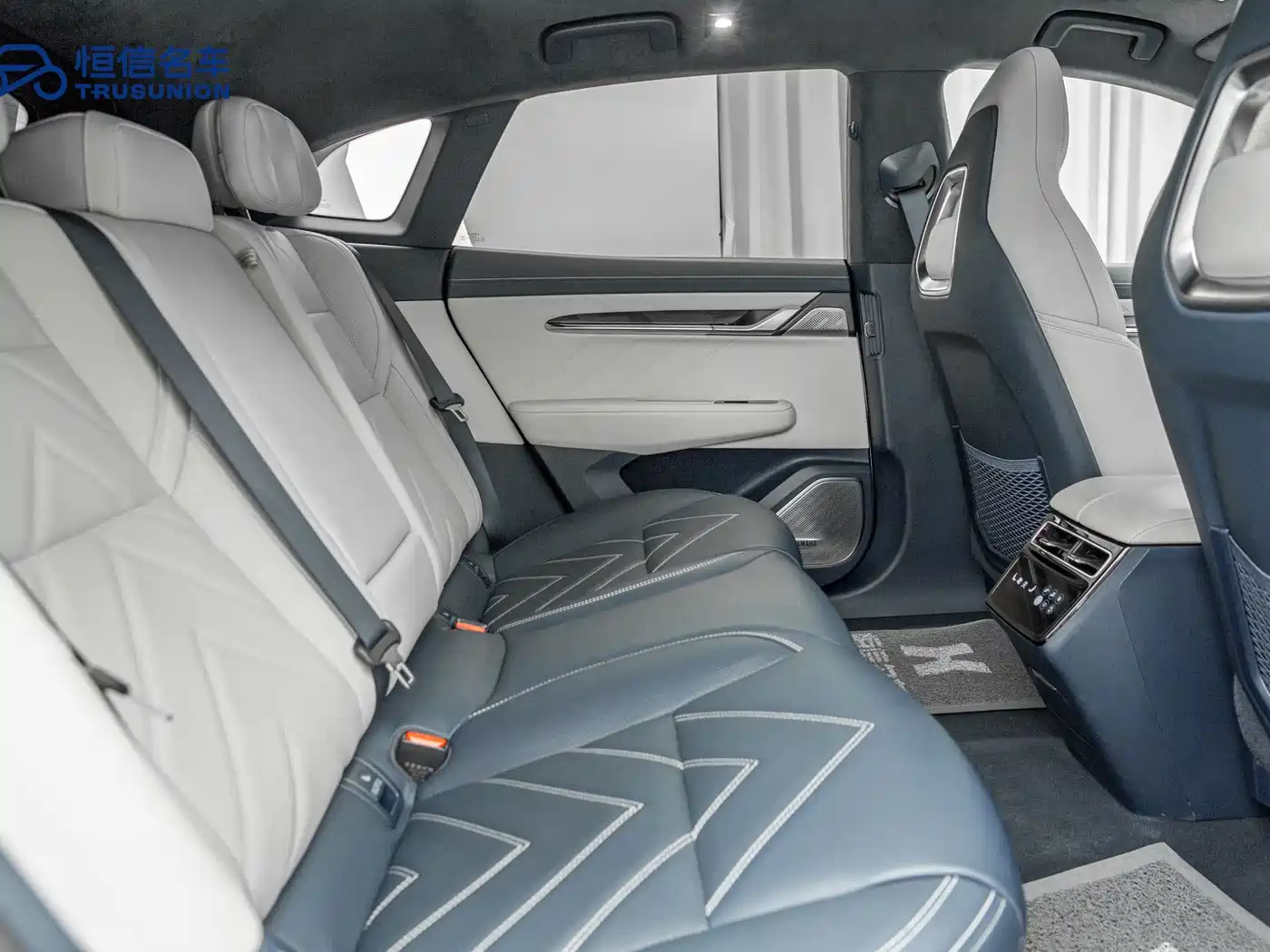 ZEEKR EXTREME KRYPTON 001