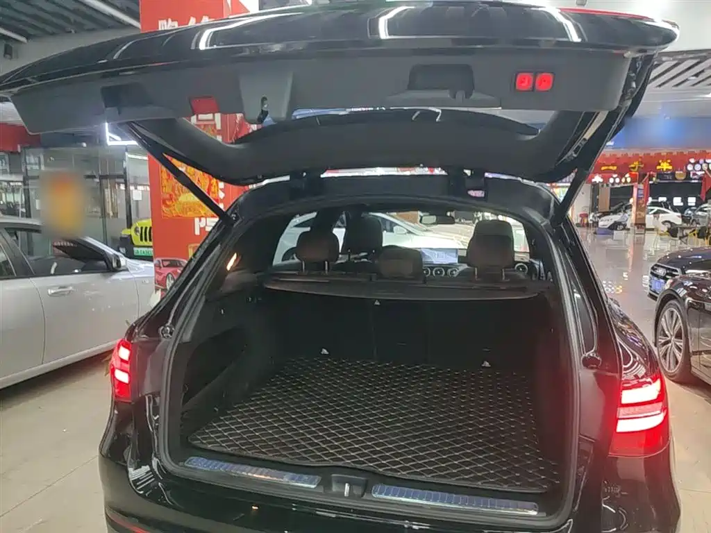Mercedes-Benz GLC 2018 Facelift GLC 200 4MATIC фото 19