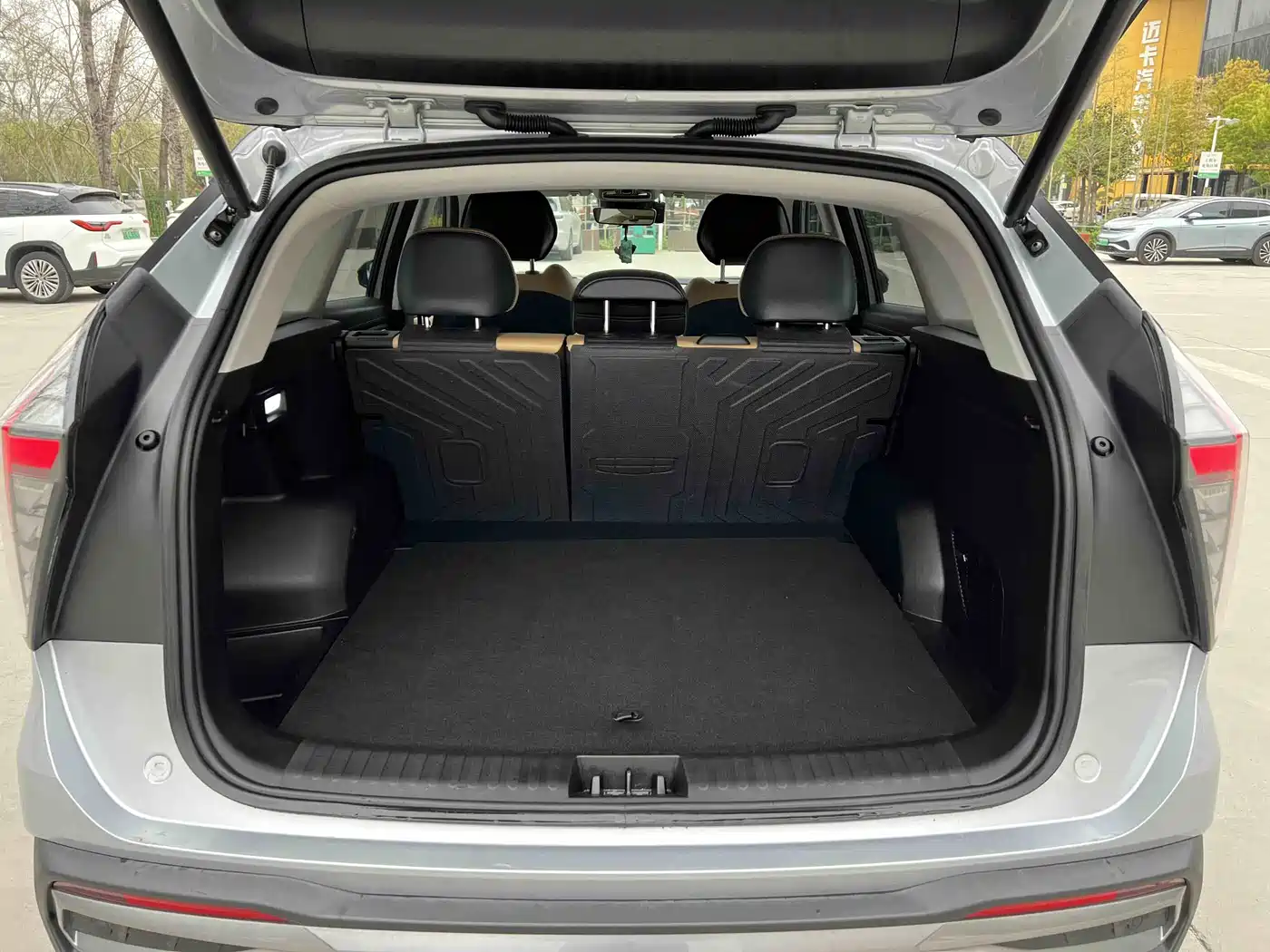 GEELY AUTOMOBILE BOYUE L