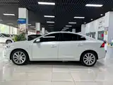 Фото 3 - Volvo S60 Plug-in Hybrid