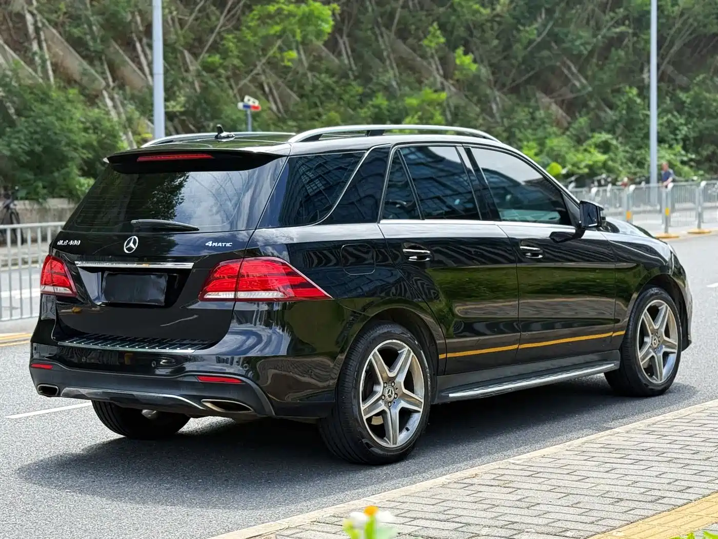 Mercedes-Benz GLE 2017 GLE 400 4MATIC фото 5