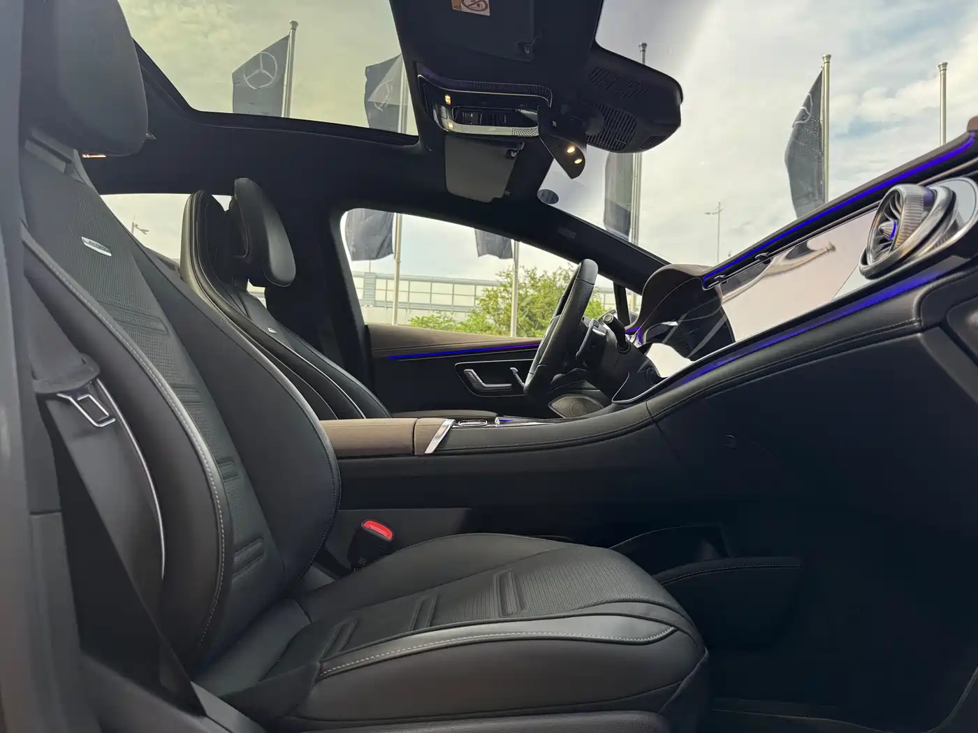 Mercedes-Benz EQS AMG 2022 AMG EQS 53 4MATIC+ фото 23