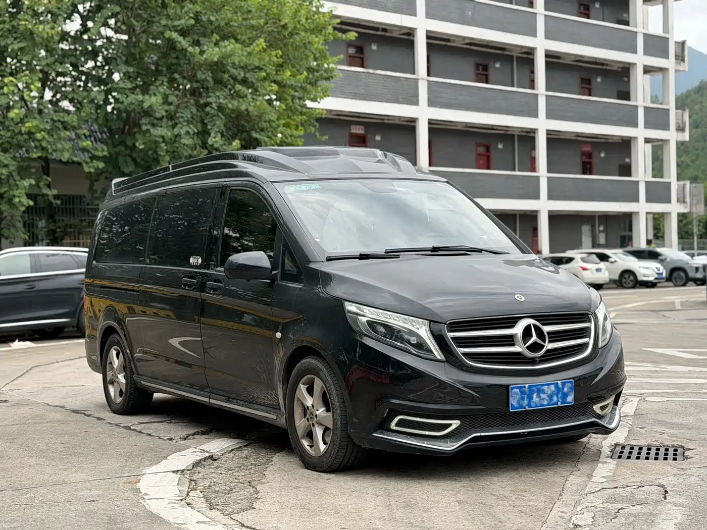 Photo 3 - Mercedes-Benz Vito