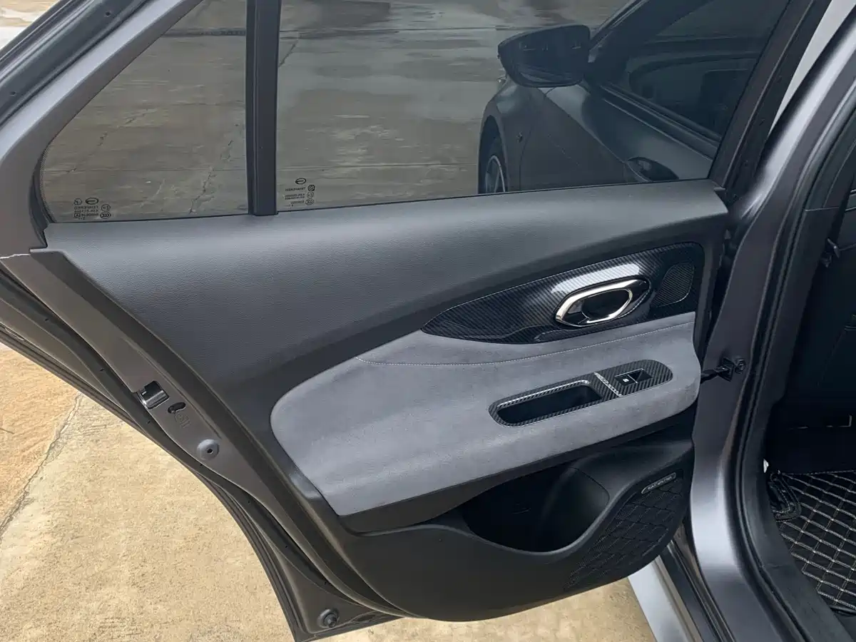GAC Trumpchi Trumpchi Emkoo 2023 400T Automatic R PRO фото 12