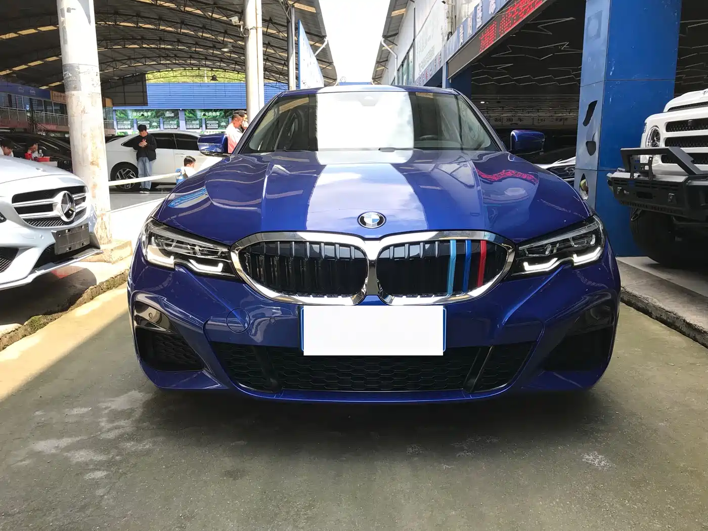 BMW 3-SERIES