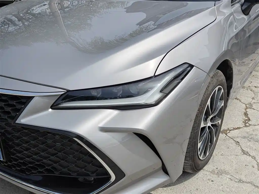 Toyota Avalon 2023 2.5L Luxury Edition фото 18