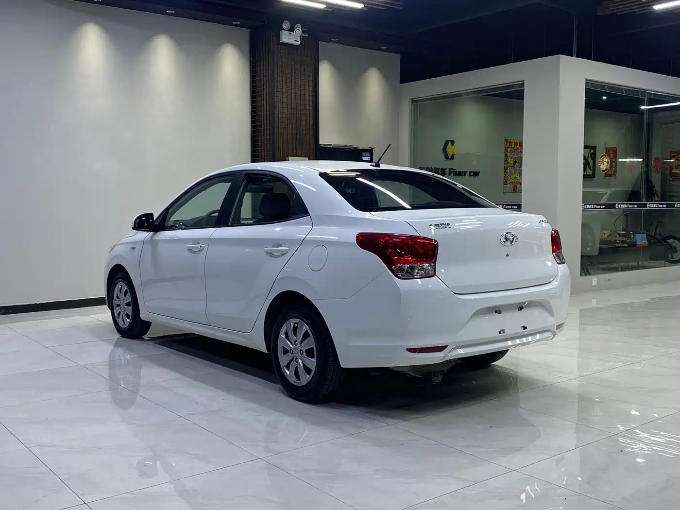 Hyundai Verna 2021 2020 1.4L Manual GL Renewal Edition