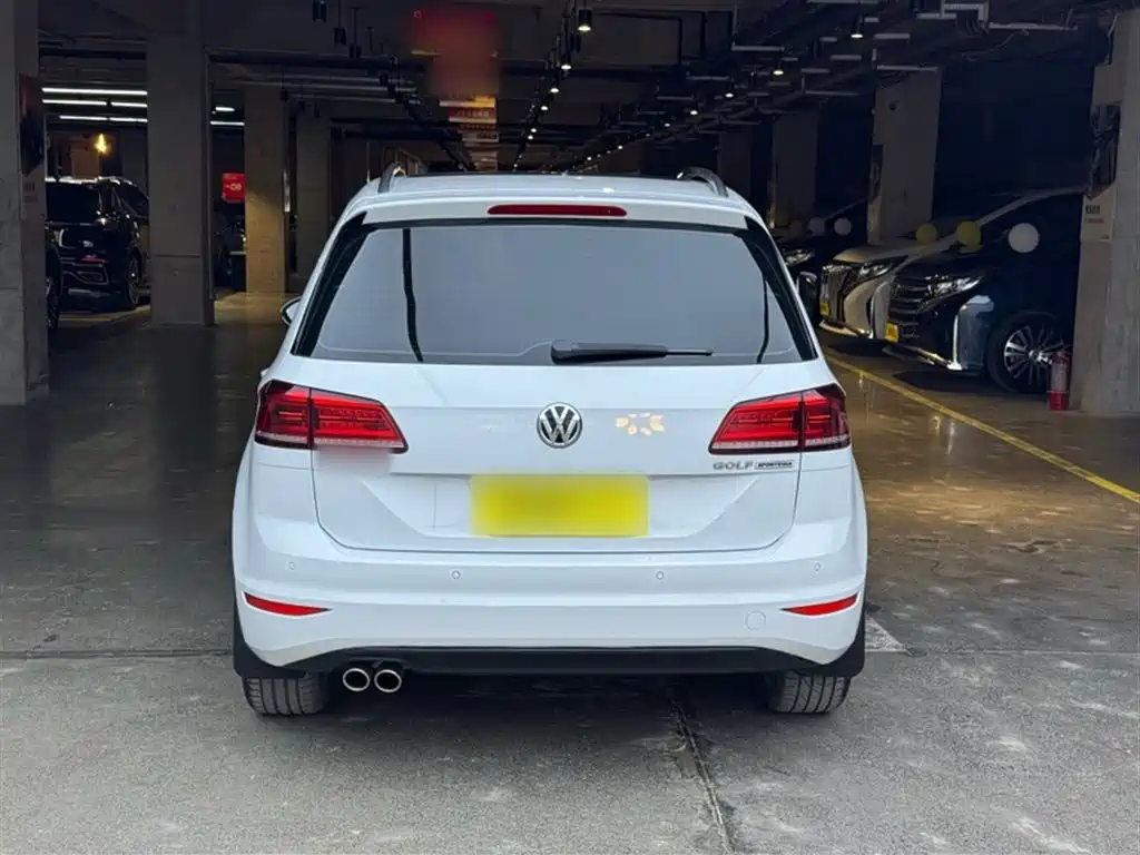 Volkswagen Golf Sportsvan 2016 280TSI Automatic Luxury фото 11