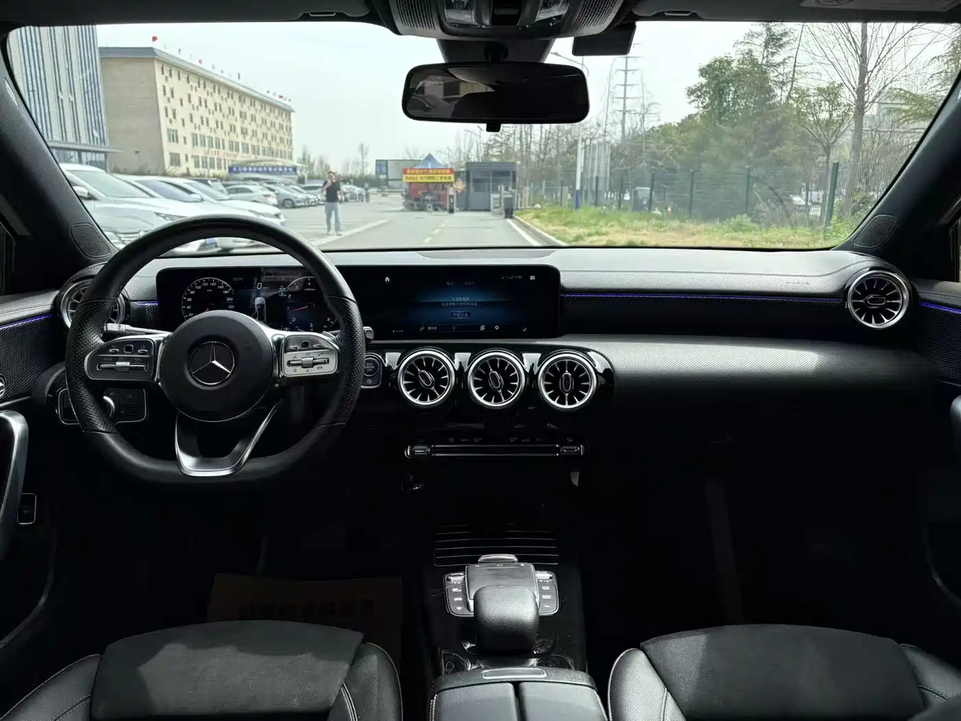 Mercedes-Benz A-Class 2023 A 200 L Fashion фото 8