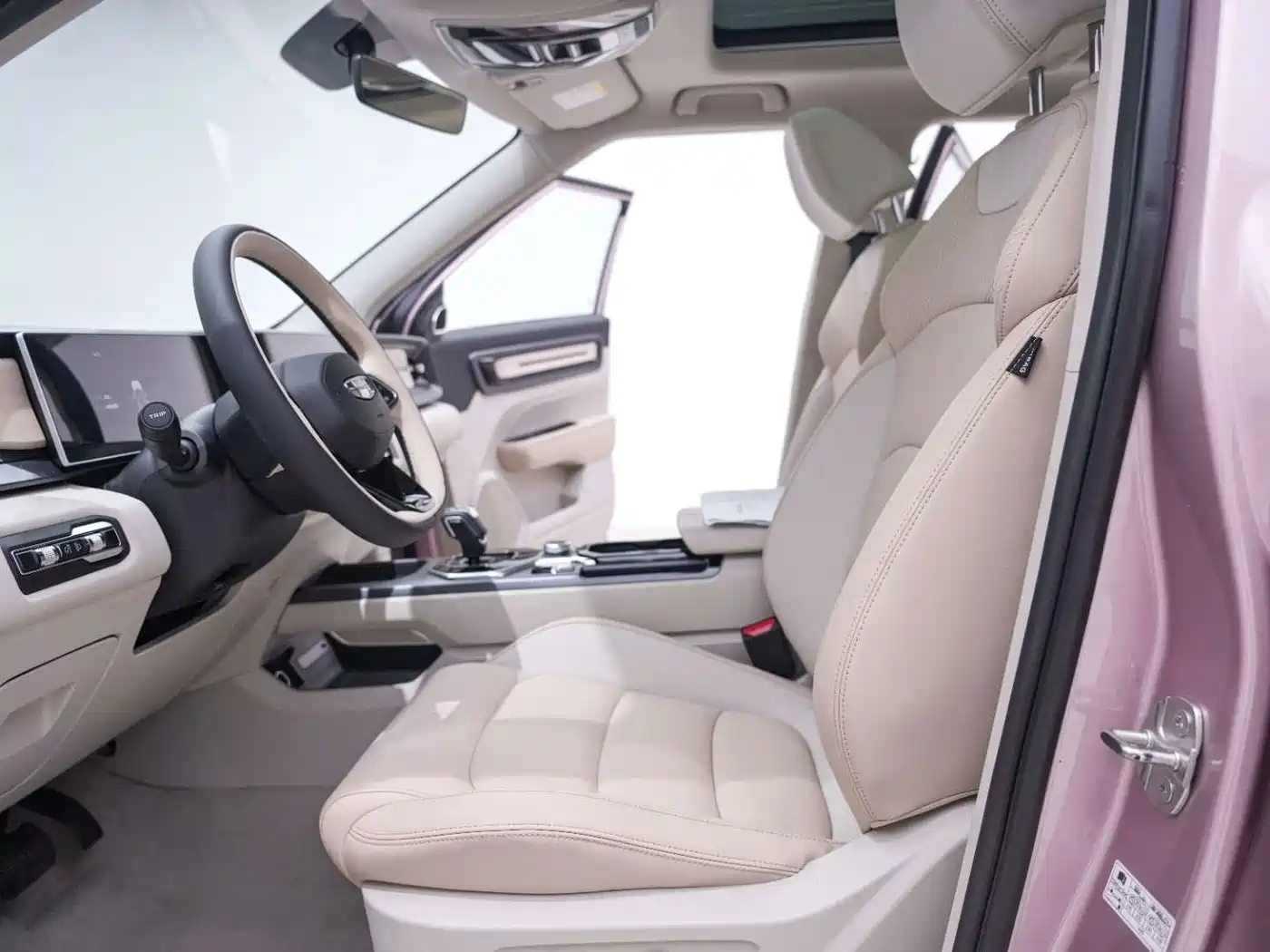 Geely ICON 2023 2023 Model 1.5TD Chocolate Deluxe Edition