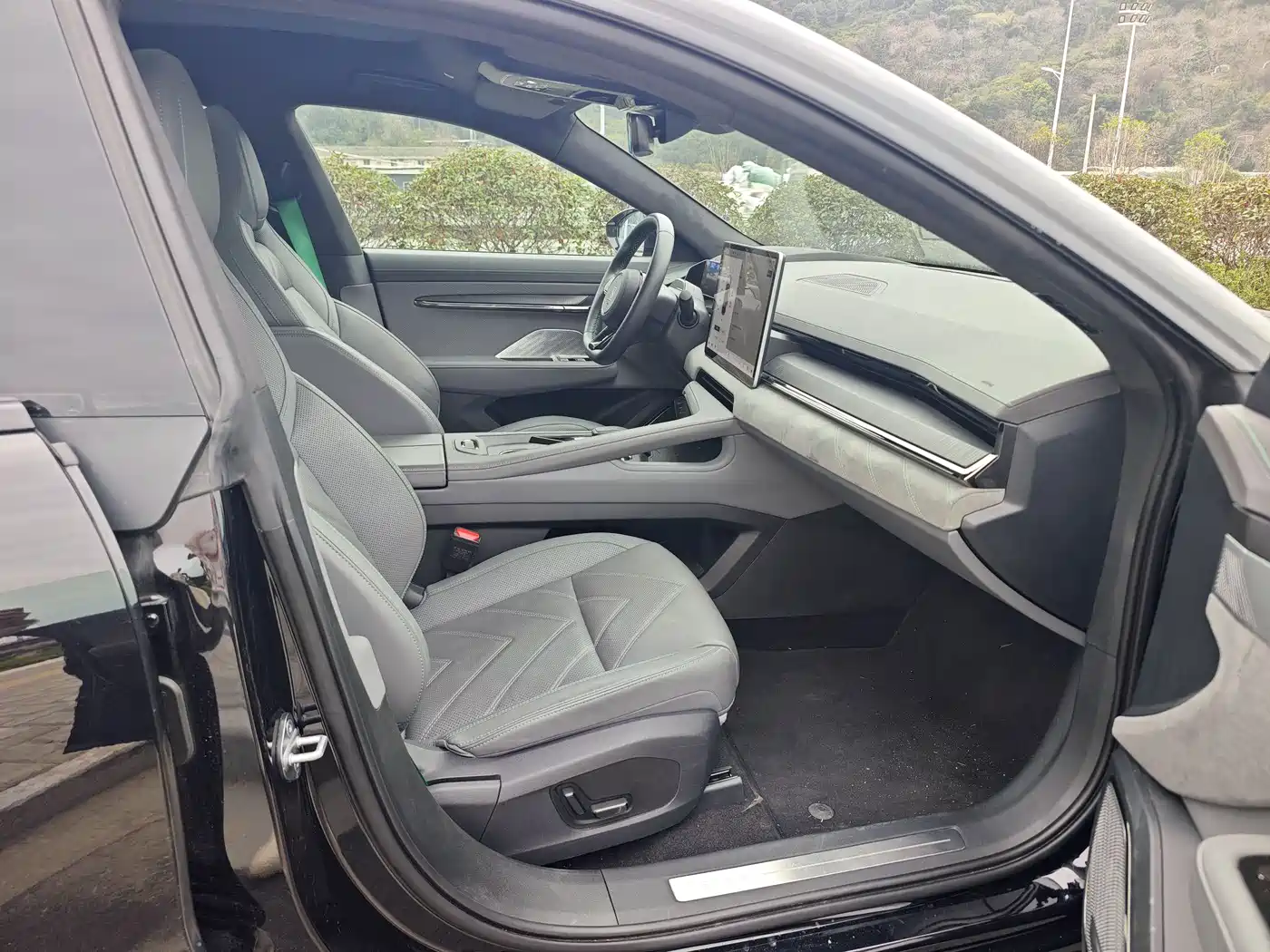 ZEEKR EXTREME KRYPTON 001