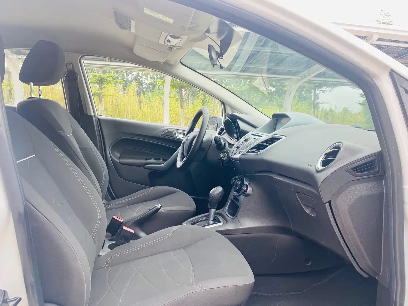 Ford Fiesta 2016 2013 Hatchback 1.5L Automatic Fashion