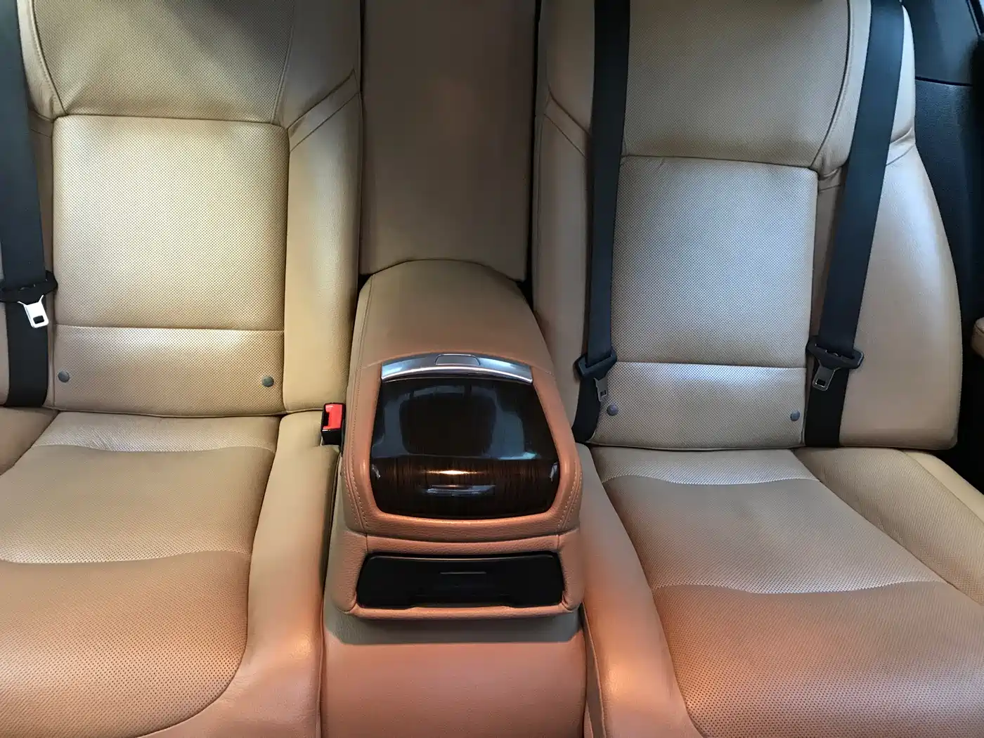 BMW 7 Series 2009 740Li Luxury фото 26