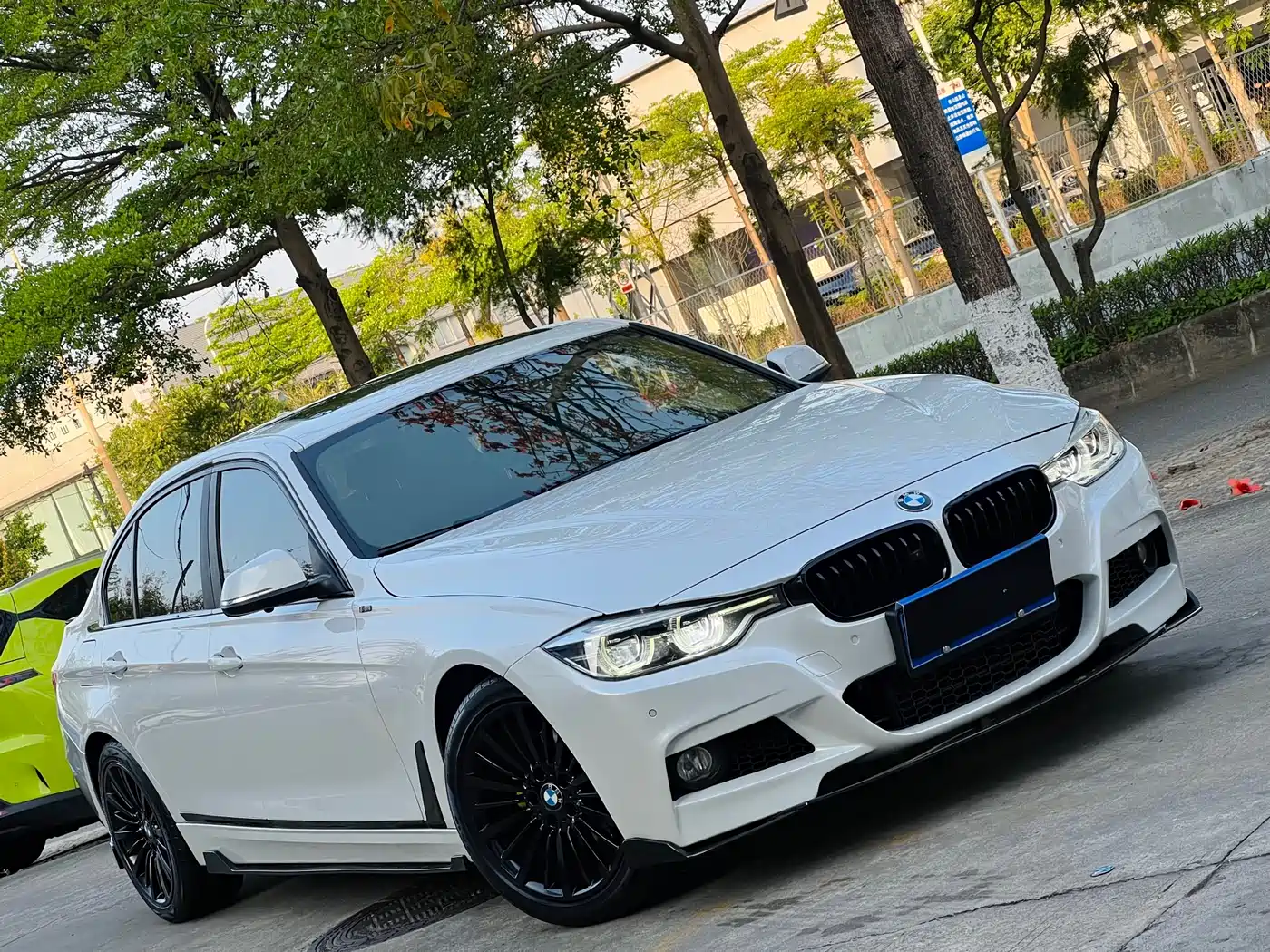 BMW 3 Series 2019 320Li M Sport Package фото 4