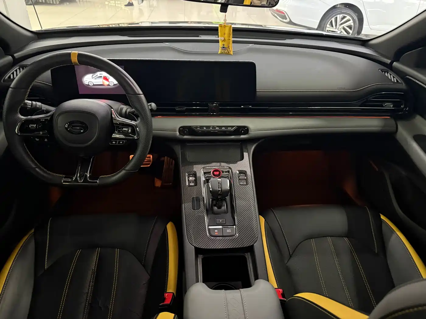 GAC Trumpchi Trumpchi Emkoo 2021 2021 270T DCT J10 Sprinter Edition