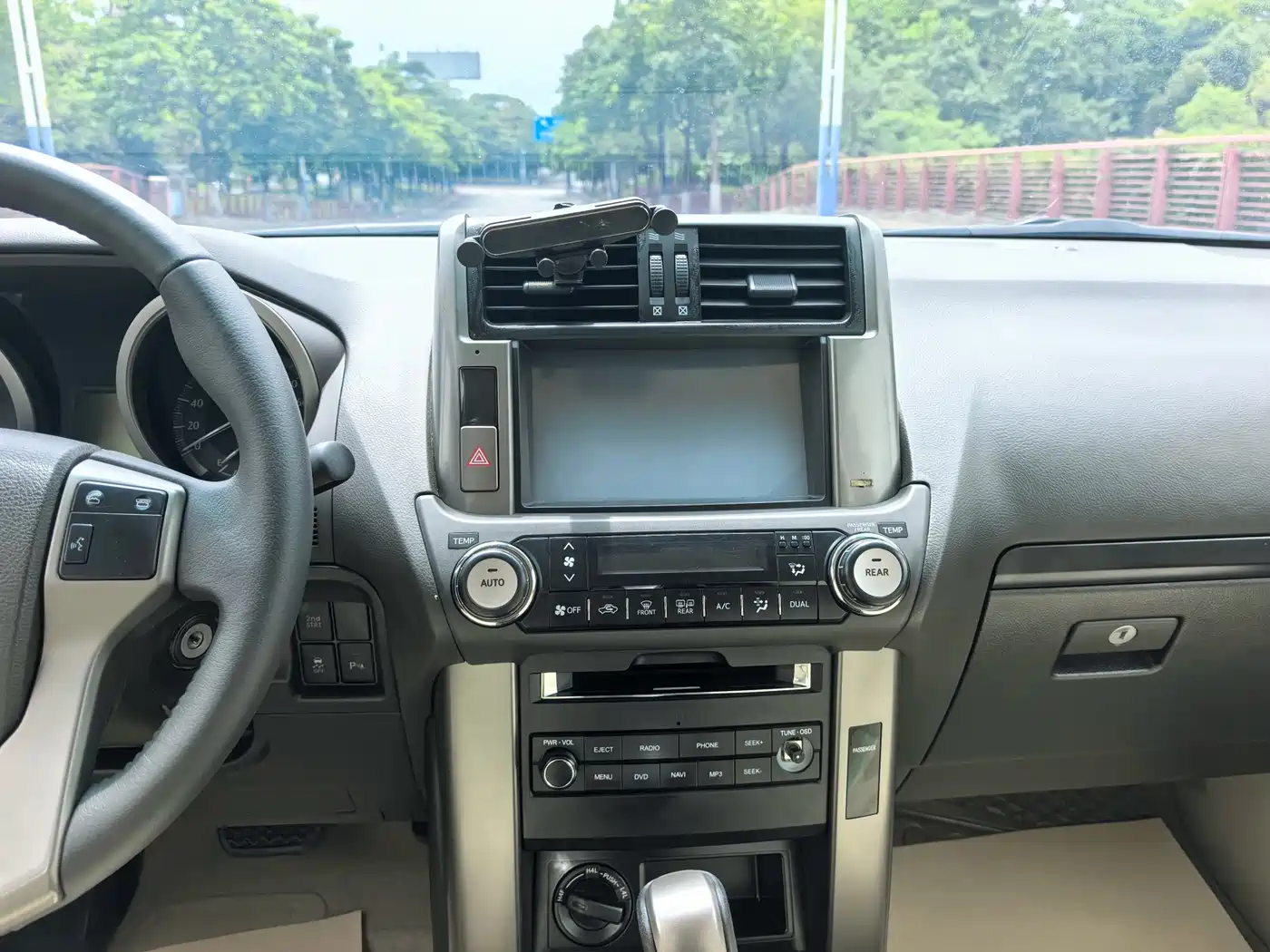 Toyota Prado (Import) 2010 2.7L Auto Luxury фото 10