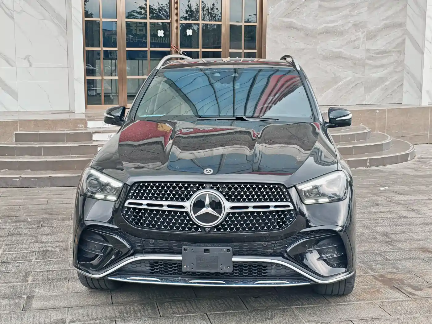 Mercedes-Benz GLE 2024 GLE 450 4MATIC Luxury фото 4