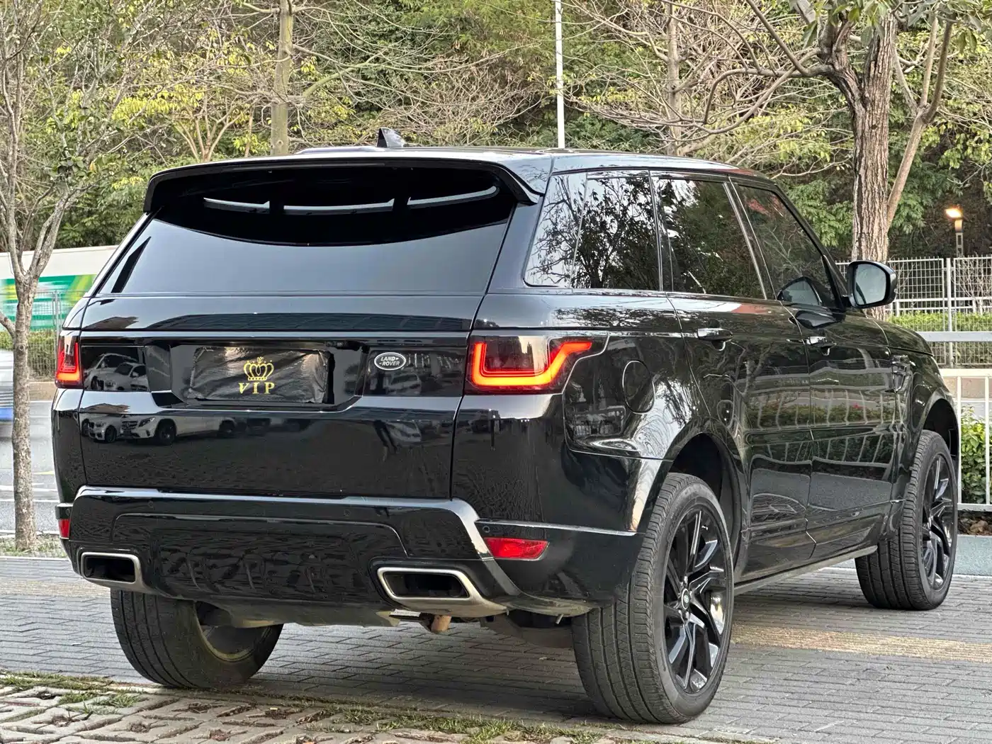Land Rover Range Rover Sport 2020 3.0 L6 HSE DYNAMIC фото 4