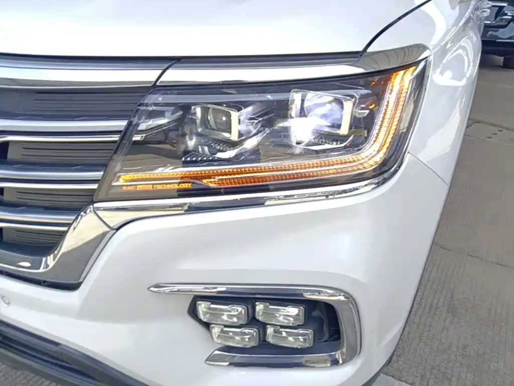 Roewe RX8 2020 2019 30T Intelligent Internet 2WD Flagship Edition