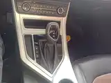 Фото 14 - Geely Vision
