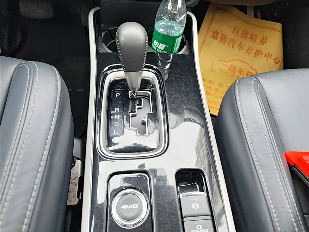 Mitsubishi Outlander 2019 2.4L 4WD Deluxe Edition 7-Seater China VI фото 14