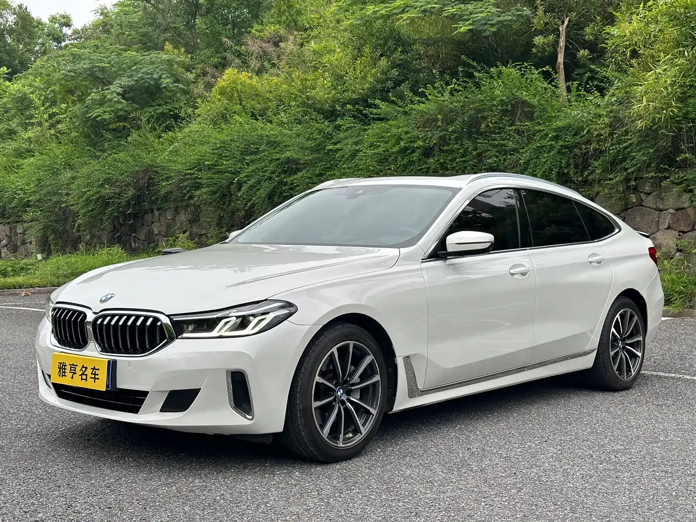 BMW 6 Series GT 2022 Model 630i Luxury Design Package