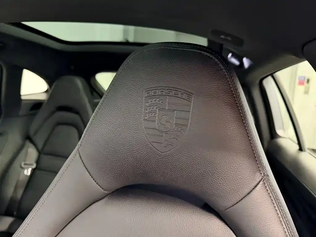Porsche Panamera 2017 Panamera 4 Sport Turismo 3.0T фото 20
