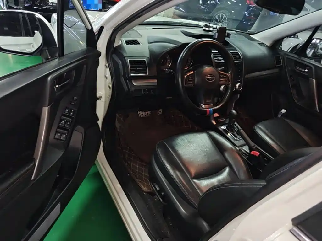 Фото 16 - Subaru Forester