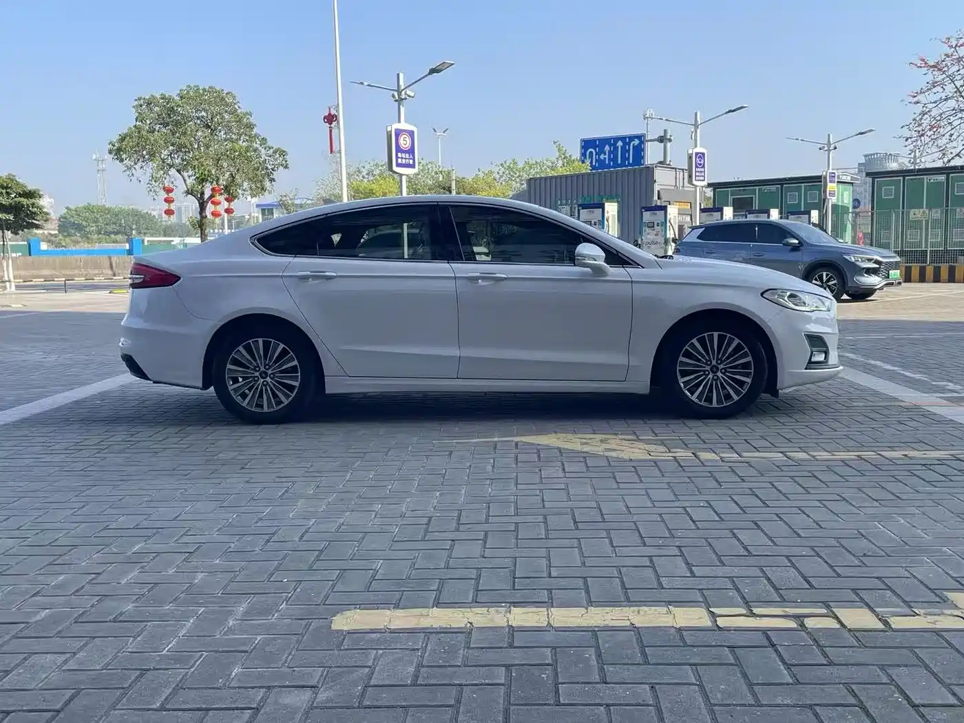 FORD MONDEO NEW ENERGY