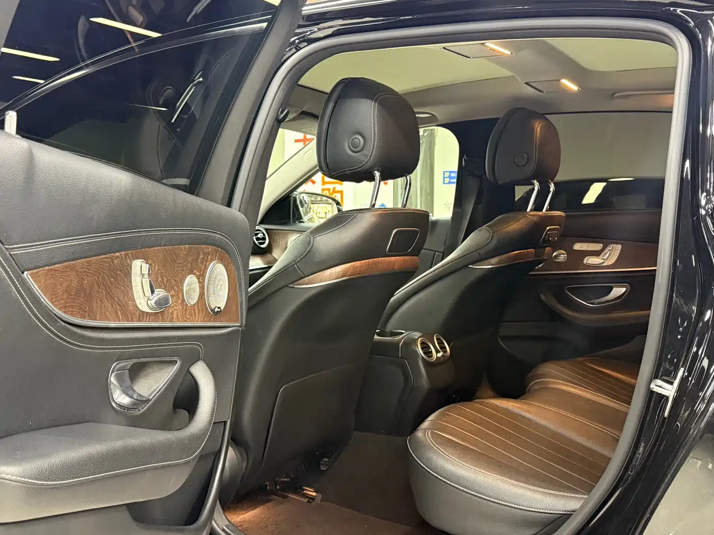 Mercedes-Benz E-Class 2019 E 300 L Luxury фото 5