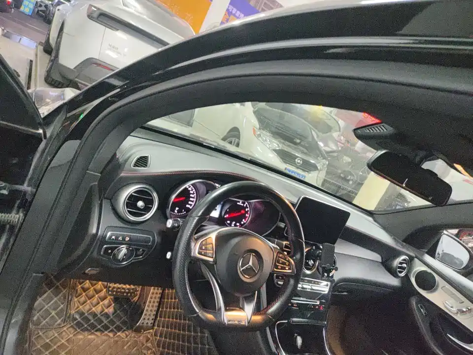 Mercedes-Benz GLC Coupe AMG 2019 2017 AMG GLC 43 4MATIC Coupe SUV