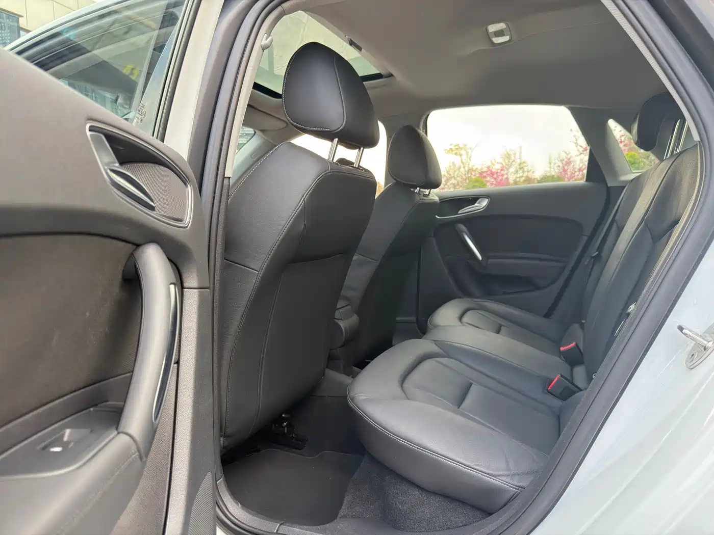 Audi A1 2014 30 TFSI Sportback Comfort фото 6