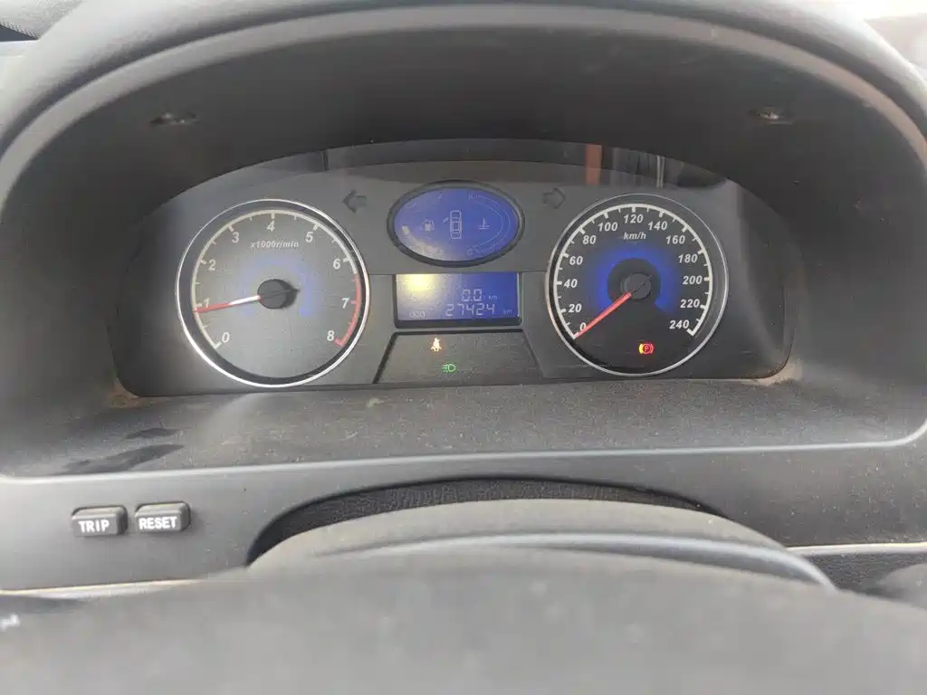 Geely Classic Emgrand 2014 2013 Sedan 1.5L Manual Progressive