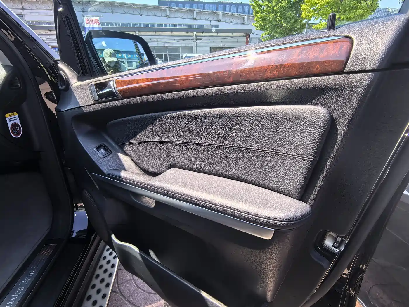 Mercedes-Benz M-Class 2008 Model ML 500 4MATIC фото 10