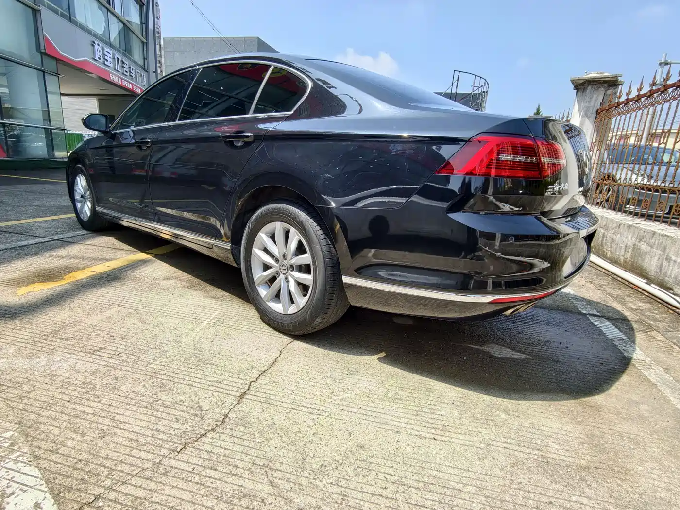 Volkswagen Magotan 2019 280TSI DSG Comfort China VI фото 13