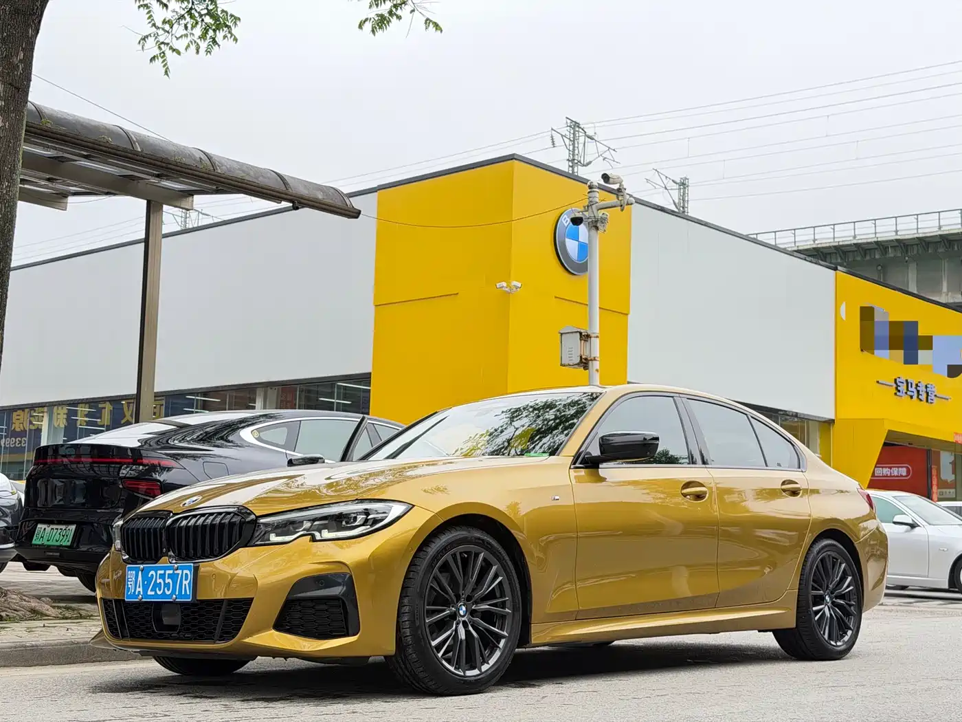BMW 3 Series 2020 325i M Sport Black Night Package