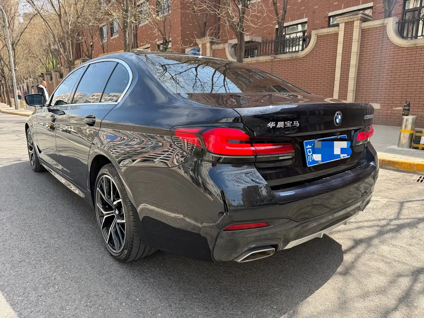 BMW 5 Series 2021 530Li Premium M Sport Package фото 17