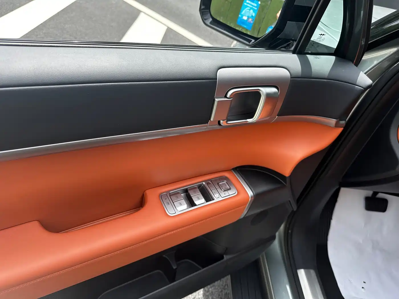 Fang Cheng Bao Titanium 7 2025 2025 AWD Base Model