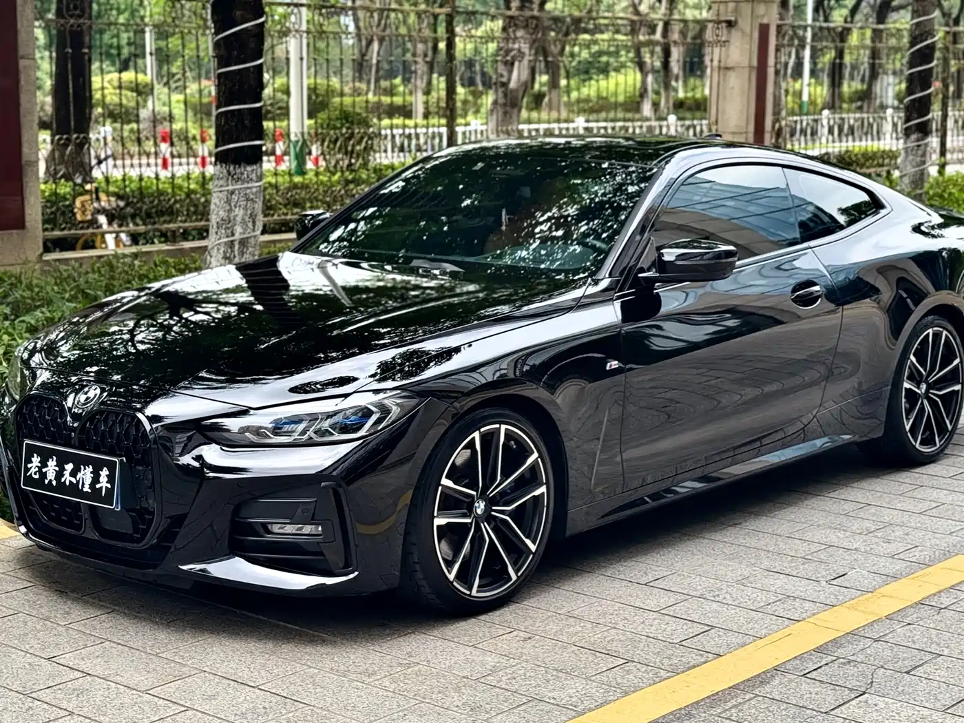 BMW 4-SERIES