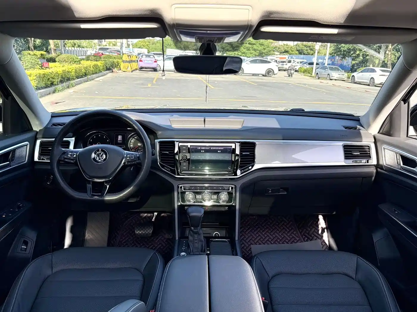 Volkswagen Teramont 2019 330TSI 2WD Luxury China VI фото 6