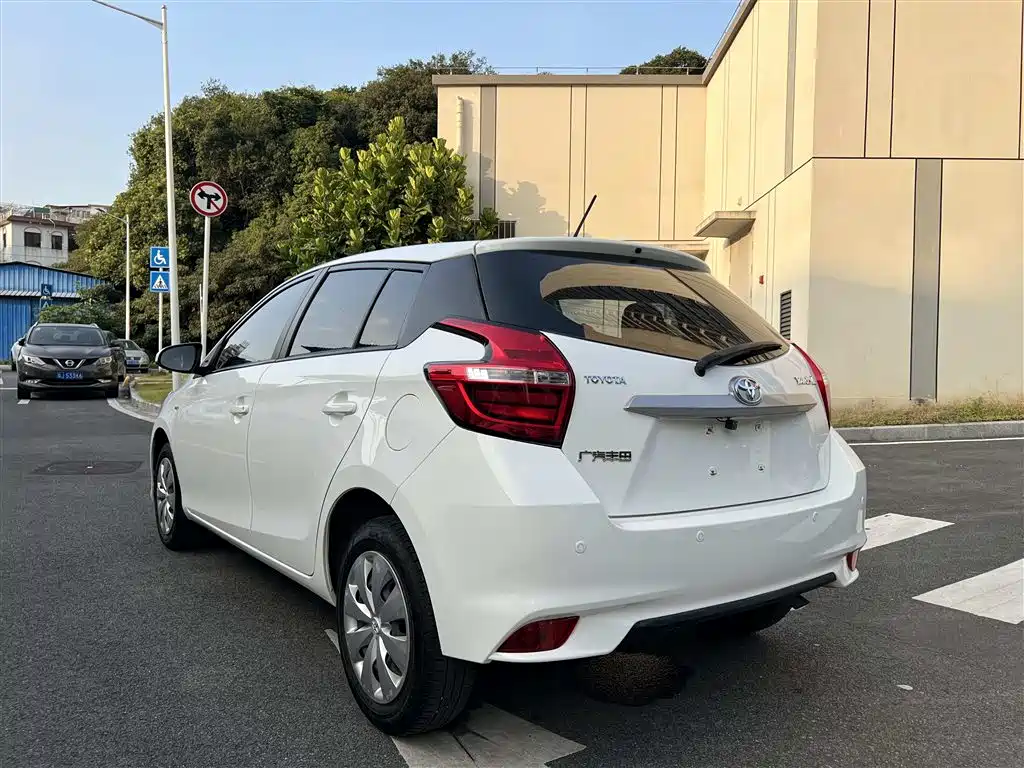 Toyota YARiS L Zhi Xuan 2020 1.5L CVT Leading Edition фото 3