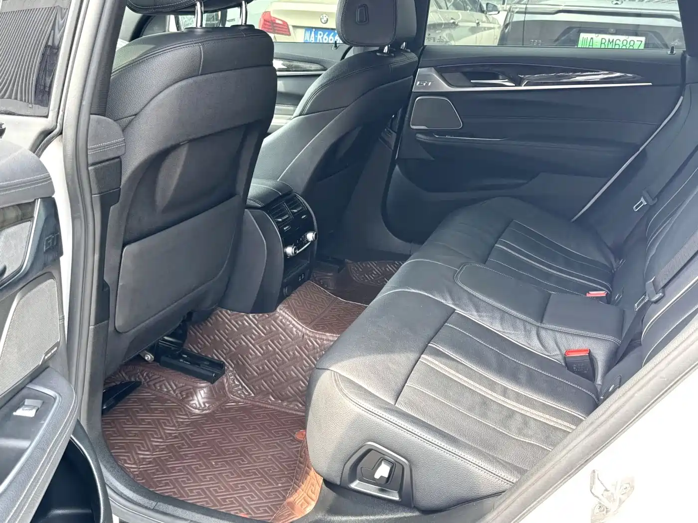 BMW 6 Series GT 2021 630i M Sport Package фото 5