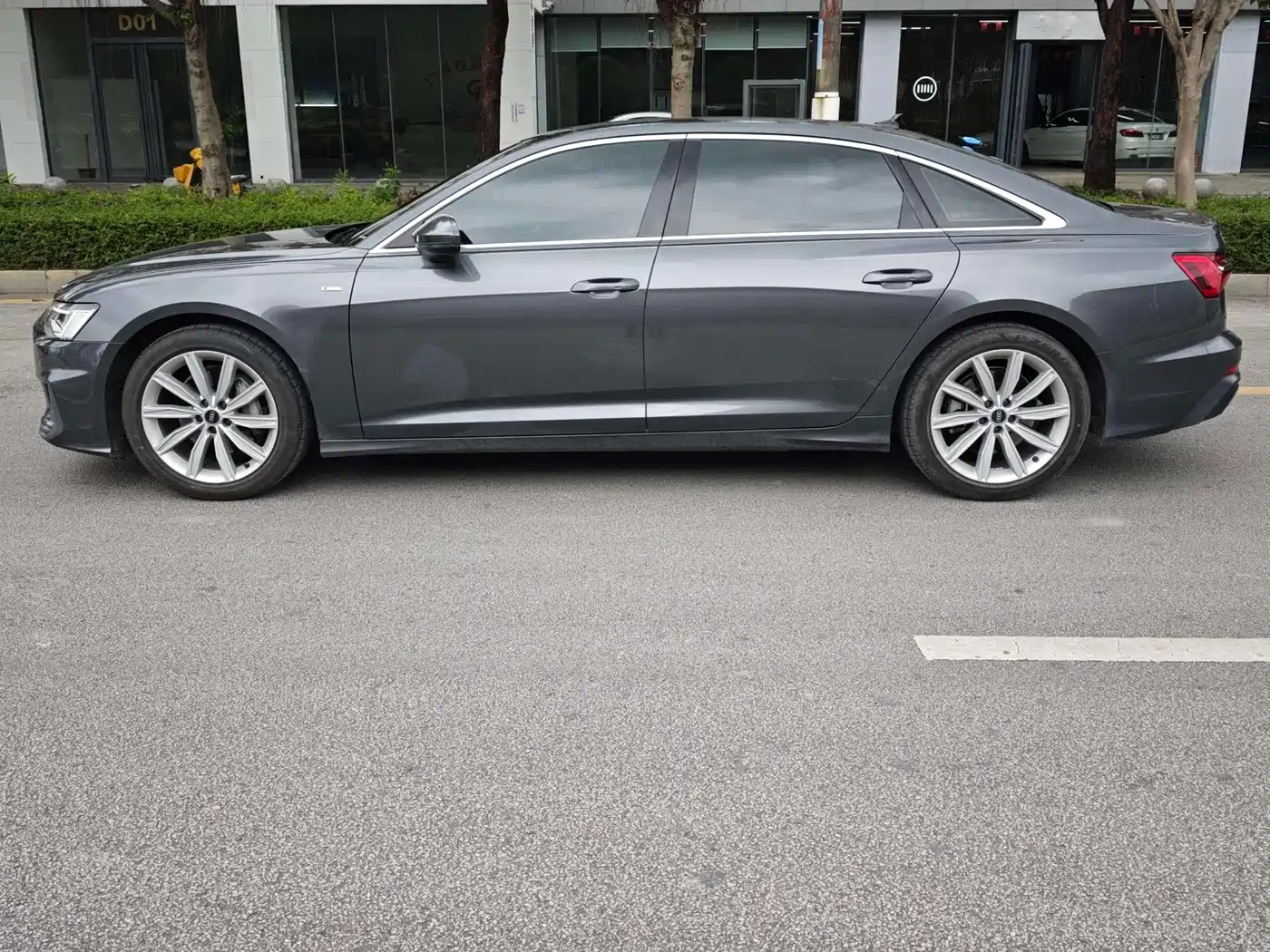 Audi A6L 2022 45 TFSI Premium Dynamic фото 13