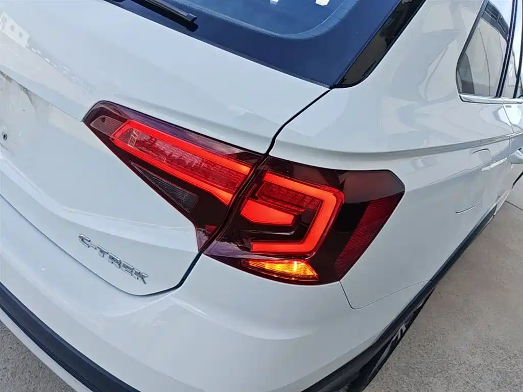 Volkswagen C-TREK 2018 1.5L Automatic Comfort фото 8