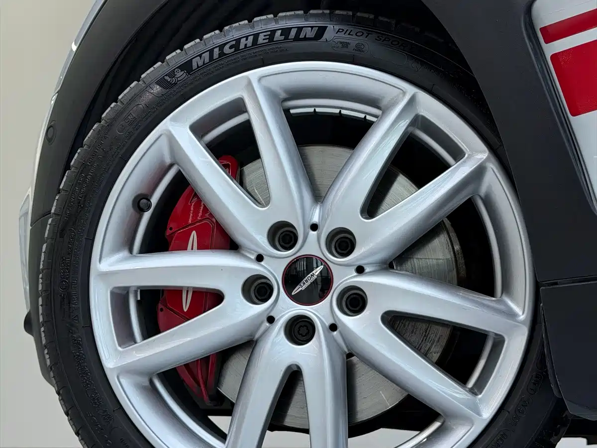 MINI JCW CLUBMAN 2018 2018 2.0T JOHN COOPER WORKS ALL-IN