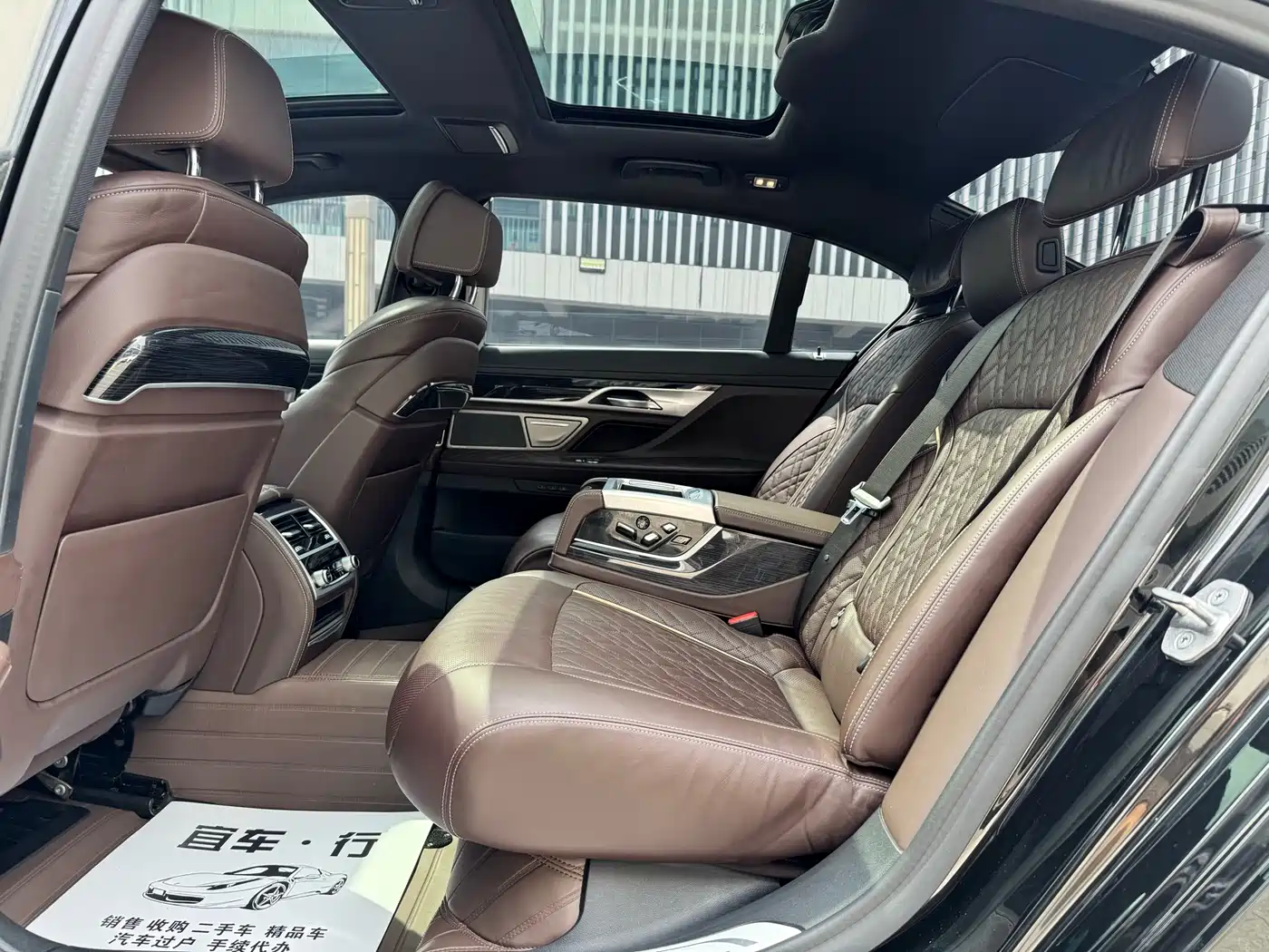 BMW 7 Series 2019 740Li Leading M Sport Package фото 8