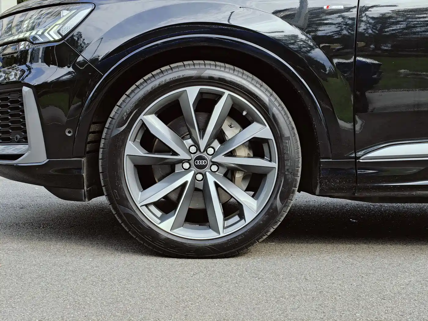 AUDI Q7