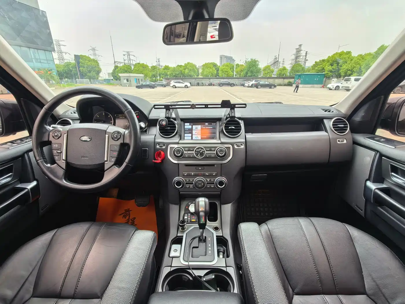 Фото 7 - Land Rover Discovery