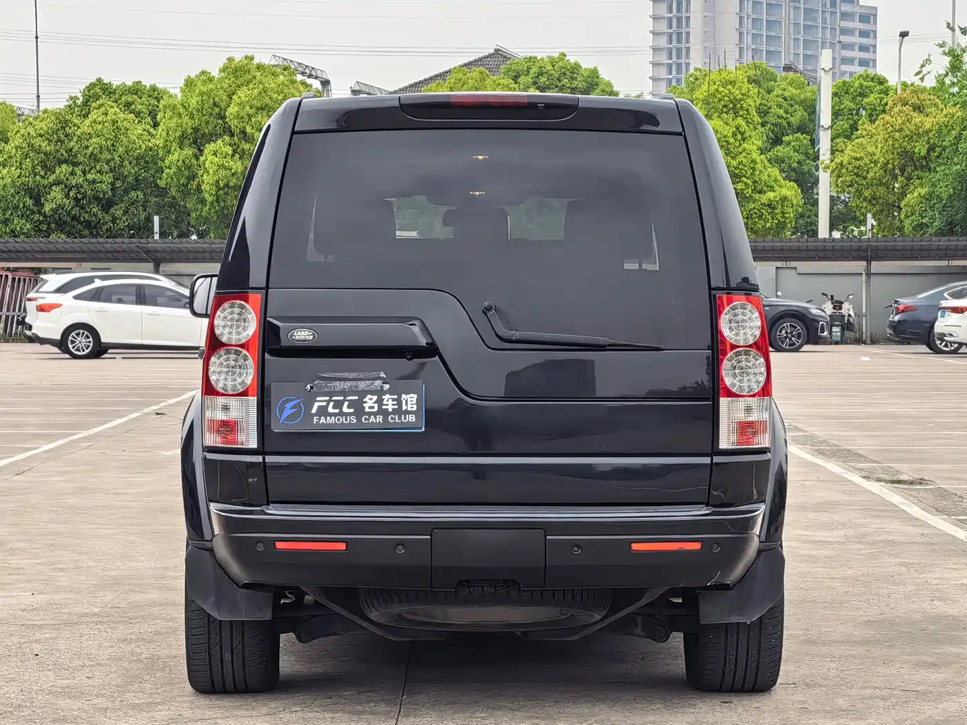 Фото 5 - Land Rover Discovery